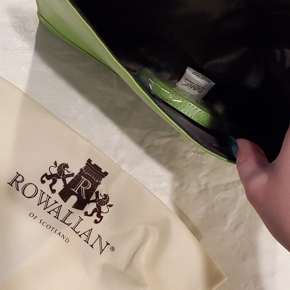 Rowallan Clutch or crossbody bag, NWT - Picture 2 of 5